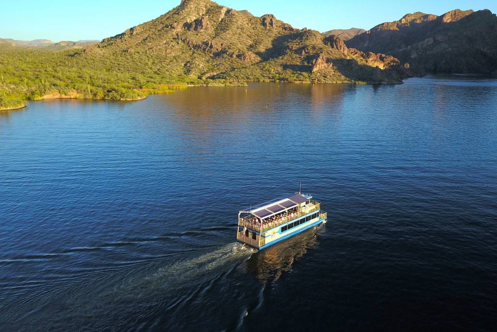 The Desert Belle cruise on the Apache Trail.