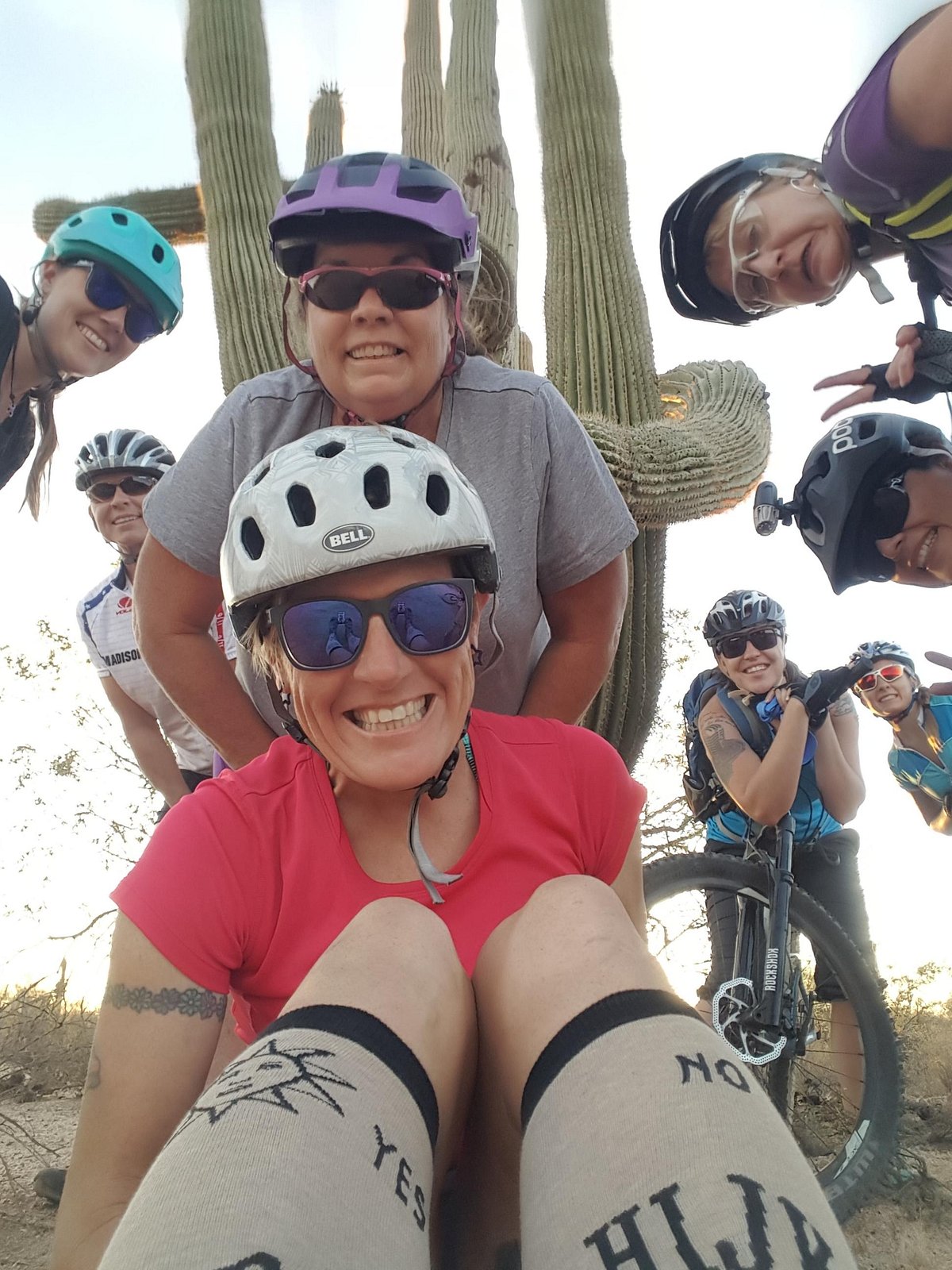Laurel does tend to make a lot of friends during Phoenix hiking tours and Phoenix mountain bike tours. Here she is all smiles at the center of a friend's group during one recent adventure.