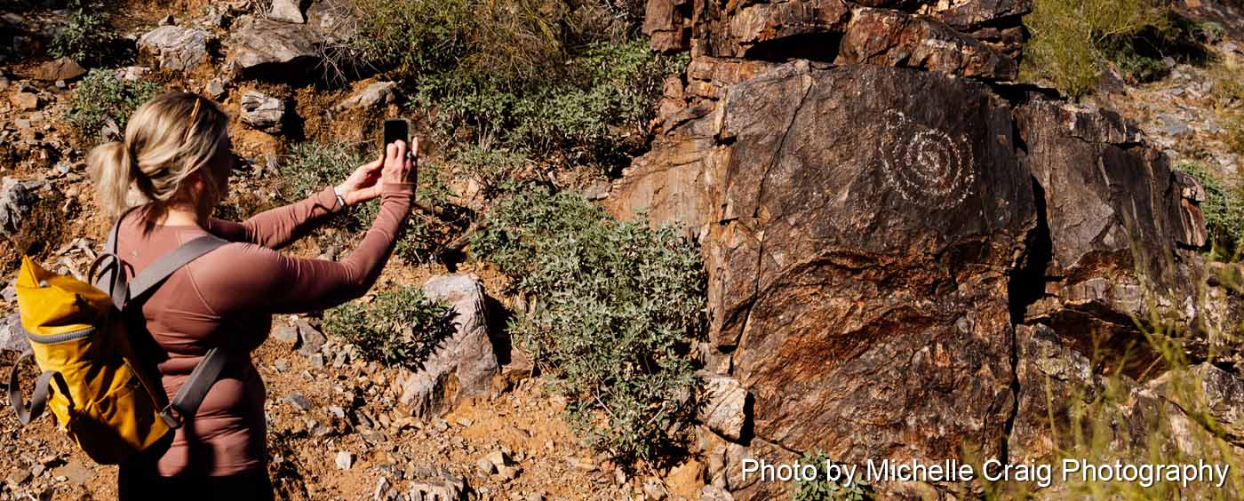 Hiking Tour in Phoenix To See Petroglyphs